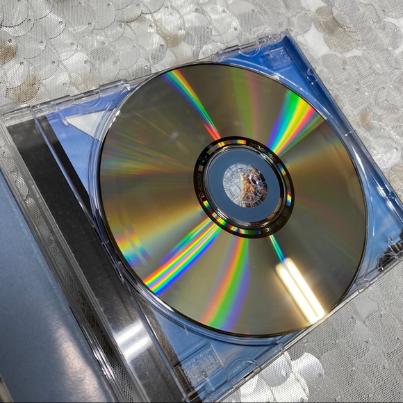 Natalie Imbruglia - Left of the Middle - Picture 11 of 11